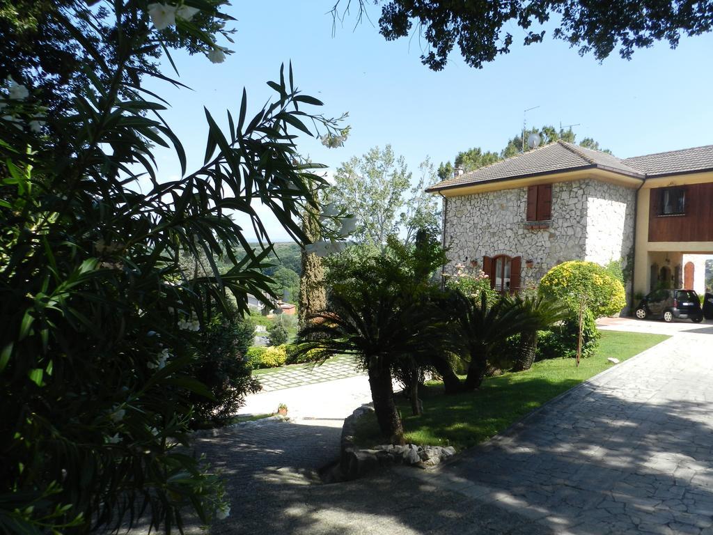 La Casa Di Pietra Bed & Breakfast Fonte Nuova Room photo